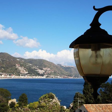 Taonasi Mazzaro Apartments تاورمينا المظهر الخارجي الصورة