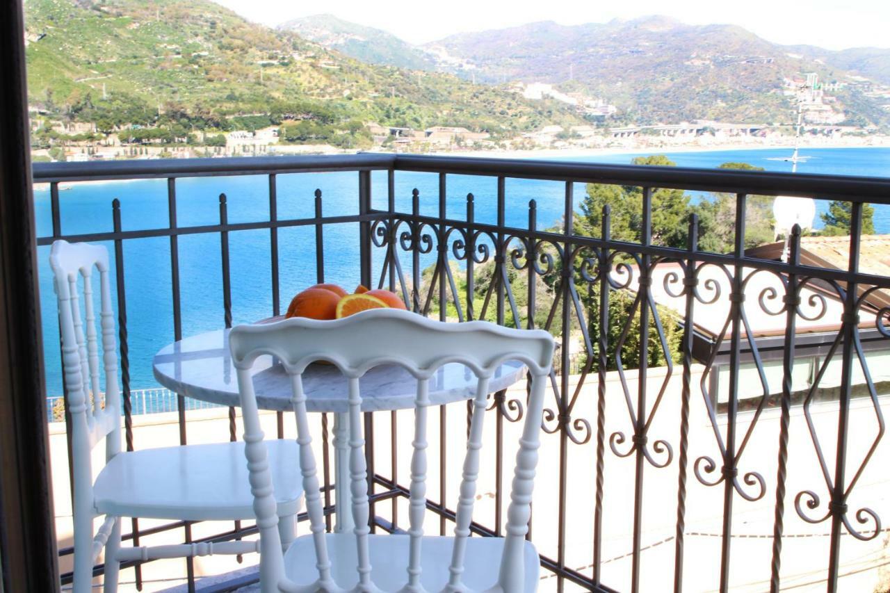 Taonasi Mazzaro Apartments تاورمينا المظهر الخارجي الصورة